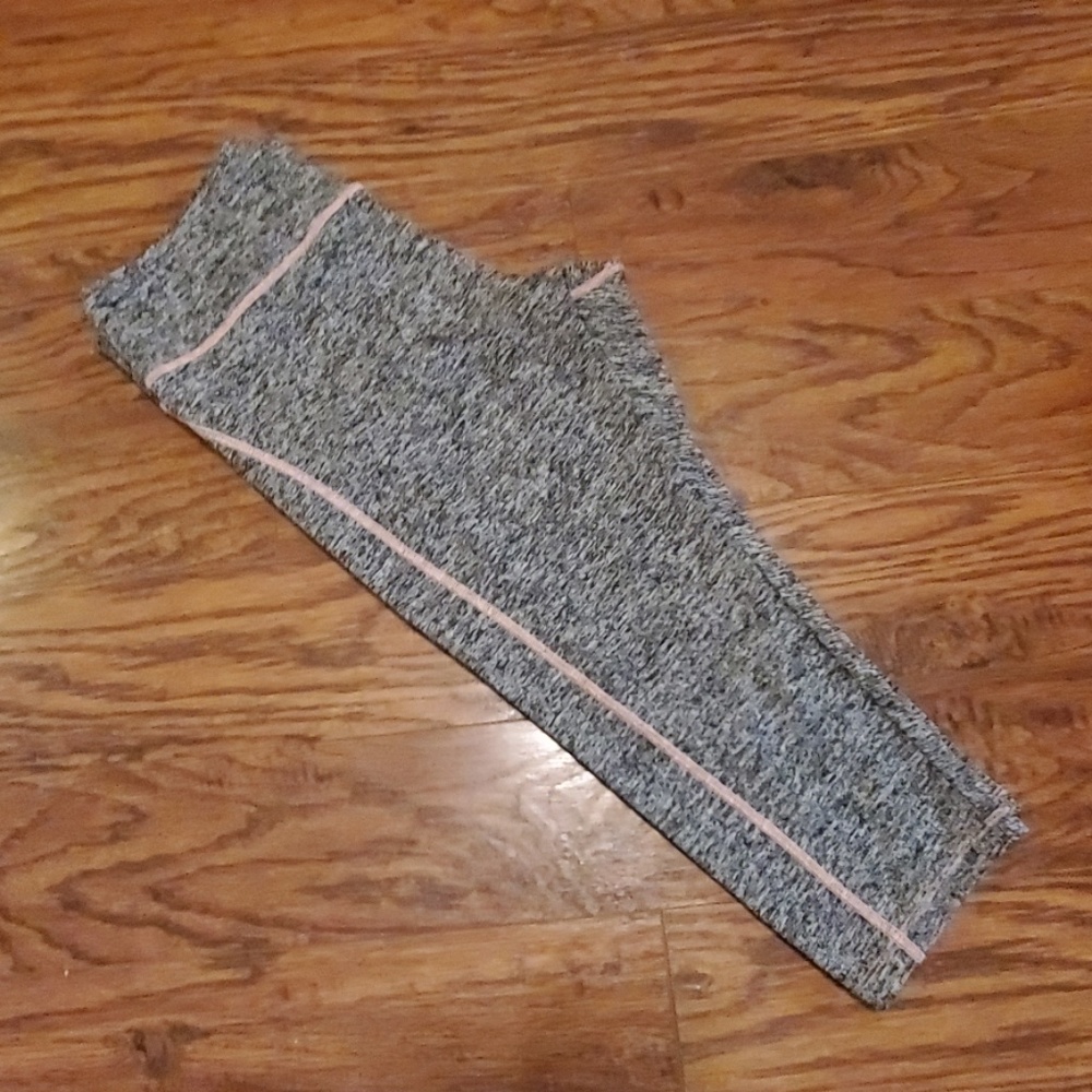 LuLaRoe Jade (athletic) leggings